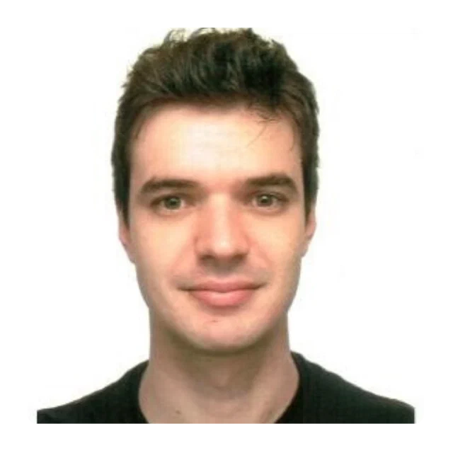 André Luiz Peron Martins Lanna